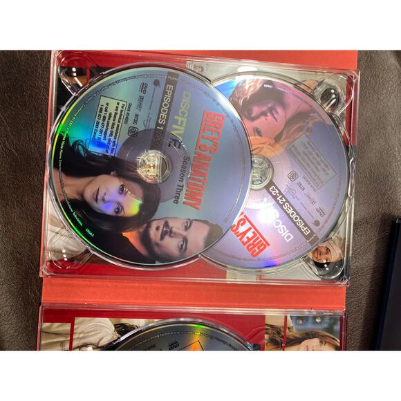 Grey's Anatomy: The Complete Third Season Extended Episodes DVD Set - Picture 5 of 11